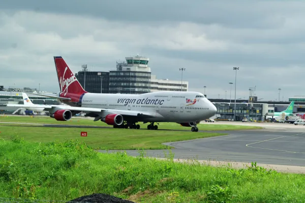 boeing-747-400-virgin-manchester-airport-uk-1567683.jpg